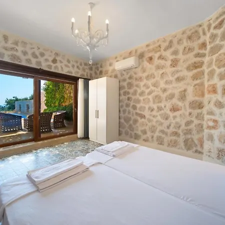 Villa Korsan Tas Bahce *