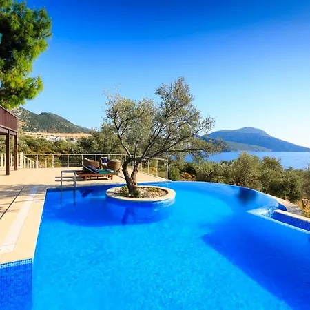 Korsan Tas Bahce Villa Kalkan